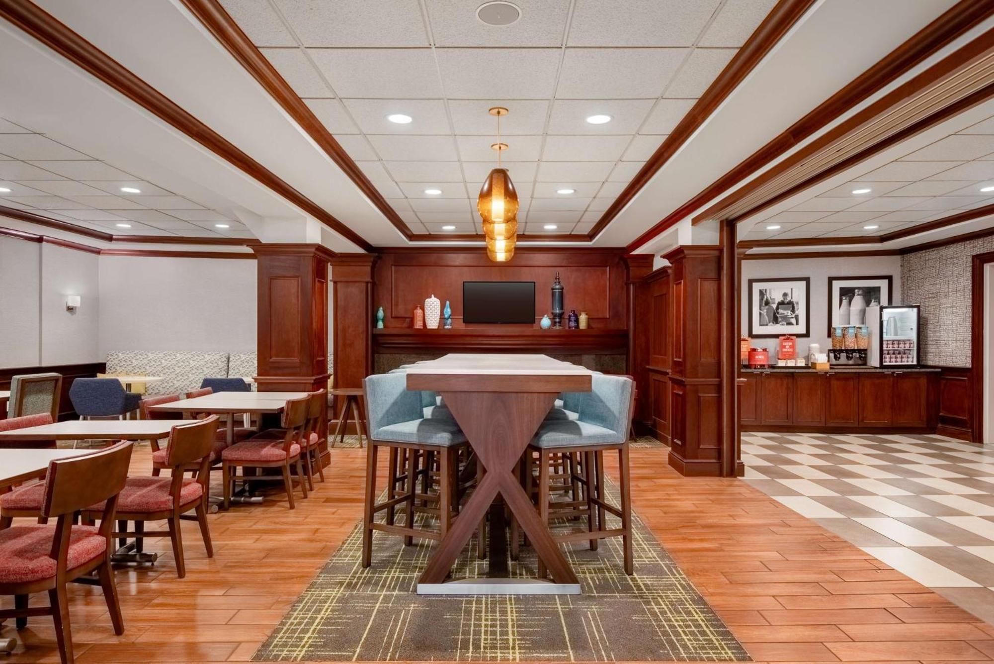 Hotel Hampton Long Island-brookhaven